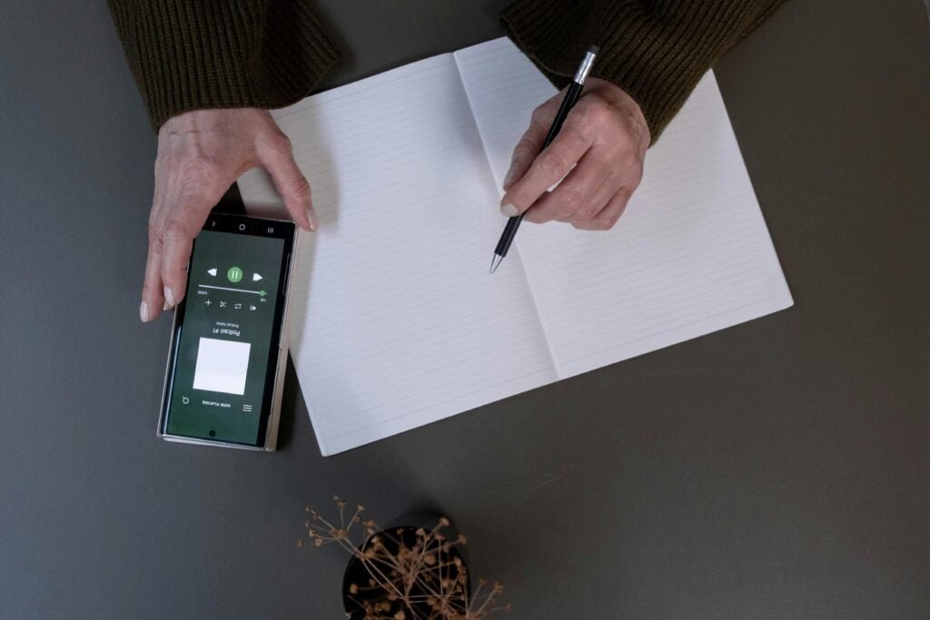 What Are Social Casino Games